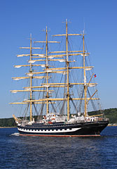 Segelschiff auf der Kieler Förde